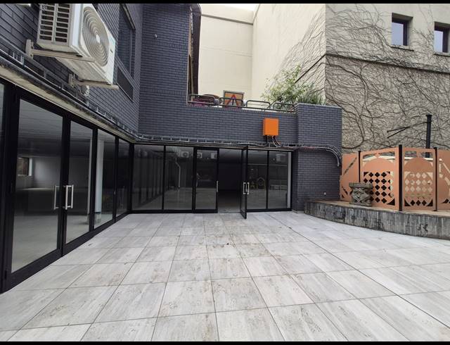 389M² RETAIL TO LET IN ROSEBANK